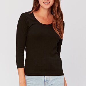 SPECKLE SCOOP NECK TEE